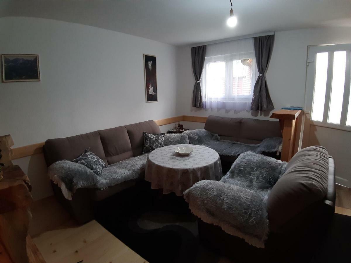 זבליאק Apartments Andriyana מראה חיצוני תמונה